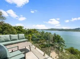 5-BD Beachfront, Ocean-View Hillside Home