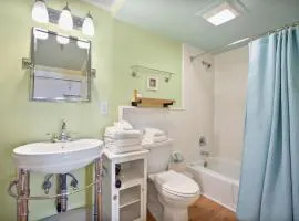 521 Sunsuite