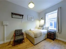 The Willow - Studio 12