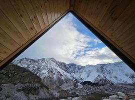 View Cottage, cabin in Stepantsminda