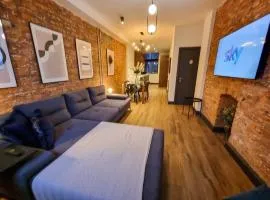 Luxury NQ Flat by City SuperHost
