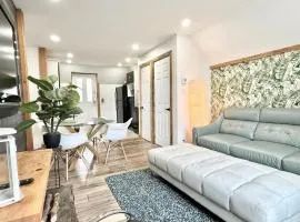 Le Wolfe - 2 Bedrooms - 2 min Falls - Free Parking