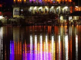 Hotel Bharatpur Palace