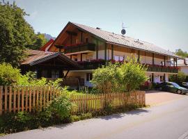 Pension Weigert, hotel in Bodenmais