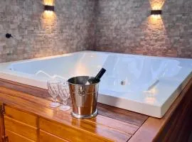 Casa Conforto Jacuzzi 2km do Centro Histórico