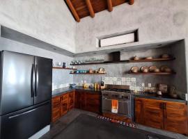 Good home، فيلا في El Coacoyul