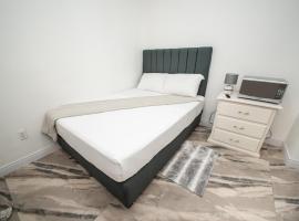 Maximum Beach Hotel, Hotel in Corozal