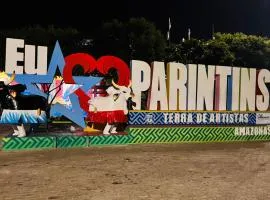 Suite completa e confortável em Parintins