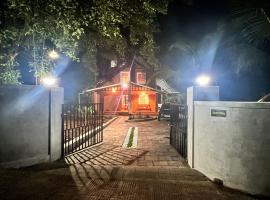 Gangadharam Tiny House 2BHK AC, chalet i Tellicherry