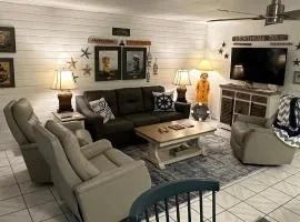 Captain's Quarters