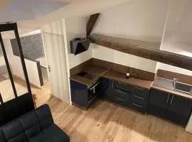 Studio centre ville de Crest