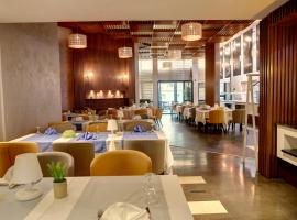 Hotel Lac Leman, LES BERGES DU LAC, hotel di Tunis