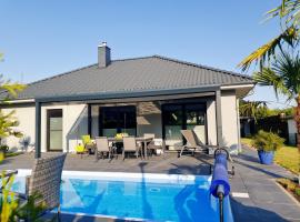 Ferien Marx, hotel con pileta en Oberbrechen