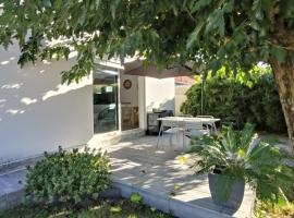 L escale du Bassin 800 m de la plage 3 pers, hotel in Andernos-les-Bains