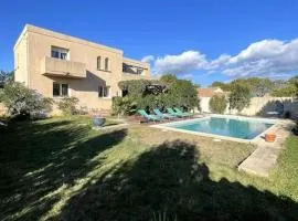 Villa avec piscine, climatisation et studio indépendant