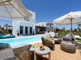 Black Pearl Villa - Sea Front