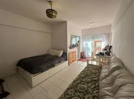 Departamento centro Mar del Plata-1 cuadra del mar- monoambiente-balcón calle.