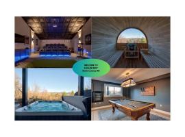 VIEWS, Hot Tub, Sauna, Theatre, cottage in Conway