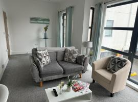 Harbour View - 1 Bedroom - Sleeps 2, Hotel in Whitehaven
