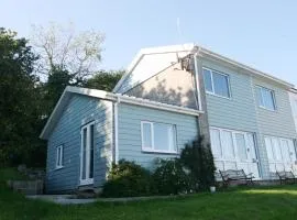 Freshwater Bay holiday Chalet