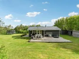 Beautiful Home In Hurup Thy With Wifi