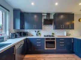 16 Waterloo Close, Newmarket