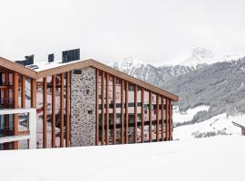 Hotel Panoramic Lotsch, hotel em Sarentino