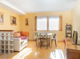 Apartament a Gombrèn Girona amb vistes a la natura