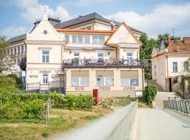 Penzion Nad Lávkou