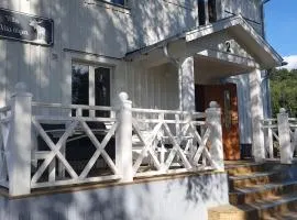 Villa The White Moose, 6 rooms, 3 bedrooms, 2,5 baths, sauna, near Branäs