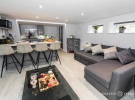 Mousehole by Grandeur Property, hotel in Parkstone