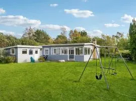 4 Bedroom Lovely Home In Sjællands Odde