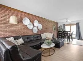 Renovated Brownsburg Retreat - 30mins from Indy