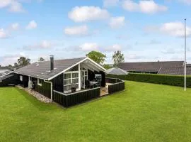 4 Bedroom Gorgeous Home In Haderslev