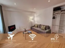 Studio Moderne et Cosy à Miribel