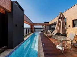 Duplex no coração do centro da cidade | HIG807