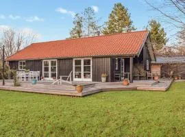 Stunning Home In Gilleleje With Wifi