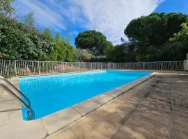 T2 Havre de paix avec Bureau & Wifi - Parking privé - Piscine & Salle sport communs
