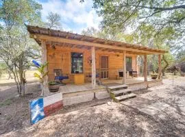 Happy Haven | Hill Country Couple’s Cabin Retreat