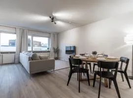 City Center topfloor apartment, three bedrooms up to 8 people, free parking