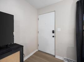 Hines Haven - Unit 2 - Perfect BNB for YOU، فيلا في بيوريا