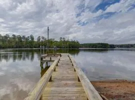 La La Lakehouse Sleeps 6