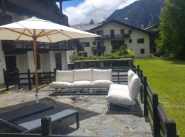 Maison de Charme Courmayeur, vila mieste Kurmajeras