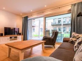 Inselpirat - 5-Sterne Ferienwohnung direkt am See