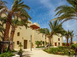 Oasis Hotel, hotel met zwembaden in Magong