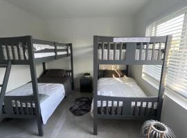 HOSTEL Star, hostel in Hallandale Beach