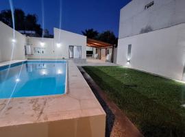 Lo de Juancito, acomoda&ccedil;&atilde;o com cozinha em Cipolletti