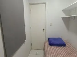 MIRAFLORES APART-10Beds-11Persons-Pool-Grill-Garage-Near Kennedy Park