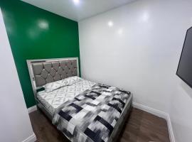 Private Bathroom Room In Cambridge B7, ξενοδοχείο σε Cambridge