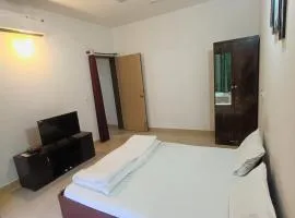 Private 1BHK Flat in Blue Ridge Township